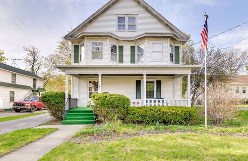 Caledonia House | Charming Pet-Friendly Vacation Rental w/Backyard!
