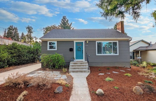 Roseway House | Charming, Pet-Friendly Roseway House