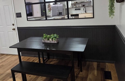 St. Peters House | Charming, Pet friendly, Long stay discounts, 6 miles to Convention Center