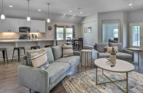 Pflugerville House | Charming Pflugerville Home ~ 25 Mi to Austin!