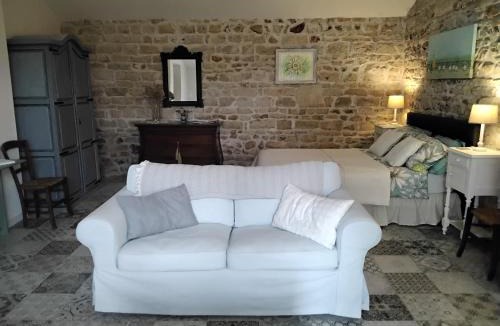 Vieux-Ruffec House | Charming pied-à-terre