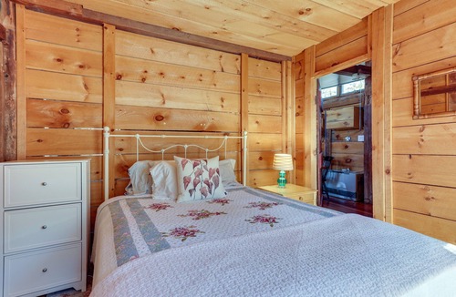 Pocasset House | Charming Pocasset Getaway - 2 Blocks to the Beach!