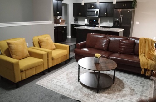 Saint Marys  Allen County House | Charming Pondside Home in Fort Wayne