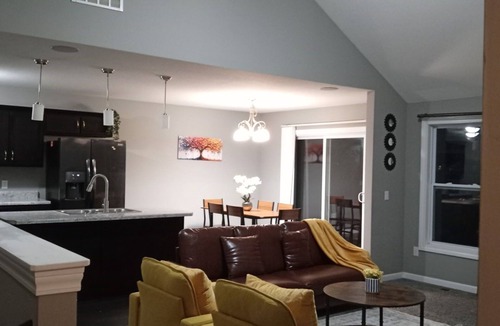 Saint Marys  Allen County House | Charming Pondside Home in Fort Wayne