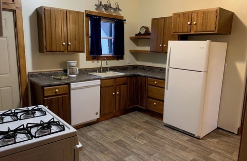 Utica Apartment | Charming, Private 1-bedroom in Utica perfect for your getaway
