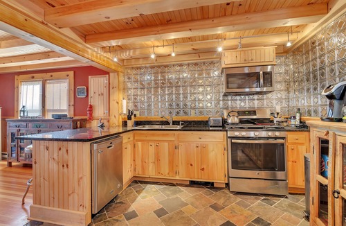 Equinunk House | Charming & Private Delaware Riverfront Home near Callicoon NY