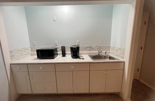 Whitfield Apartment | Charming, private entrance suite. Sarasota