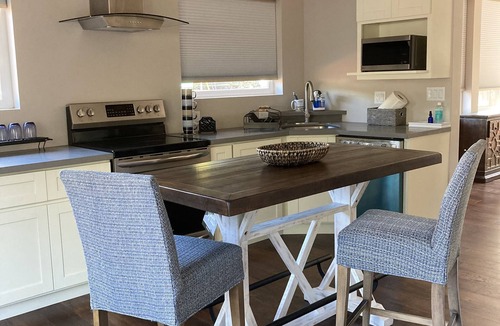 Alamo House | Charming Private Guest House - Alamo