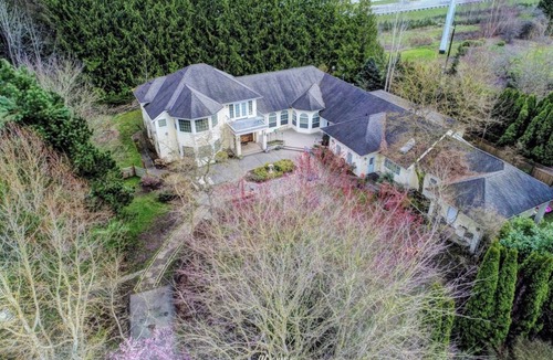 Smokey Point House | Charming Private home with access to everything within 1 mile