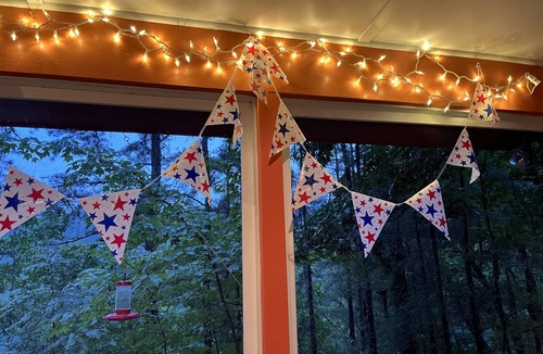 Ossipee Cottage | Charming & private lakefront cottage