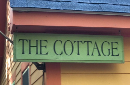 Ossipee Cottage | Charming & private lakefront cottage