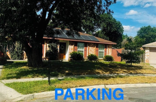 Woodstone House | Charming Private Master Room with self entrance and self check-in/out