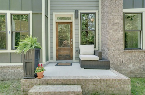 Nashville Condo | Charming Private Room Walkable to Coffee, Bars & Food 5 Min to Broadway