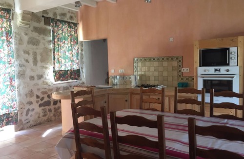 Lannes House | Charming property with its chapel and towers