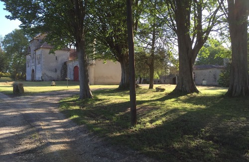 Lannes House | Charming property with its chapel and towers
