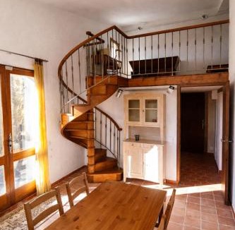 Manosque Apartment | Charming Provençal home on Manosque hills with view