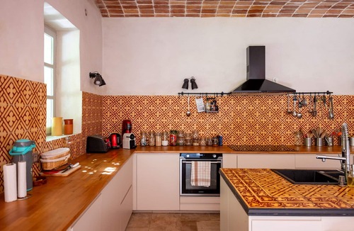 La Bruguiere House | CHARMING PROVENCE VILLAGE HOUSE NEAR UZES