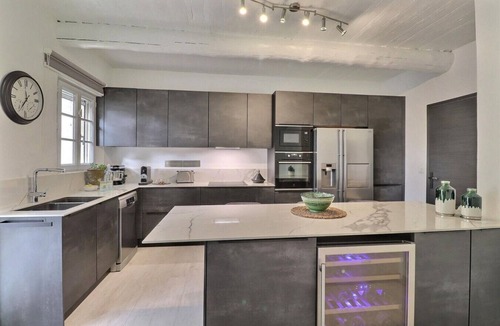 Saint-Cannat House | Charming Provence Retreat: Pool & Spa