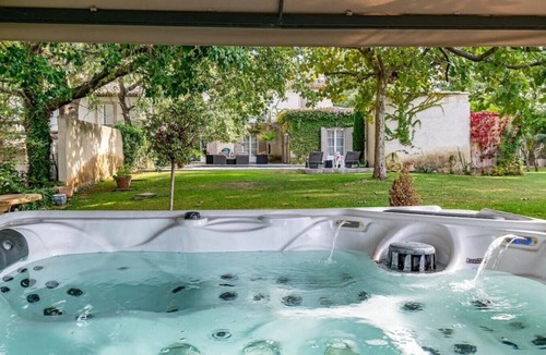 Saint-Cannat House | Charming Provence Retreat: Pool & Spa