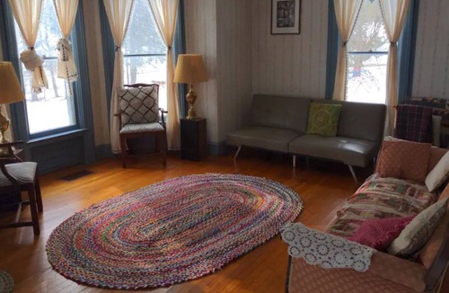 West Eaton House | Charming Queen Anne near Colgate University