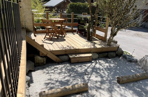 Lathuile Apartment | Charming, quiet 30 m 2 apartment with private terrace