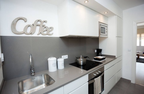 Vallcarca i els Penitents Apartment | CHARMING & QUIET APARTMENT WITH BALCONY AND PARKING NEAR PARK GÜELL