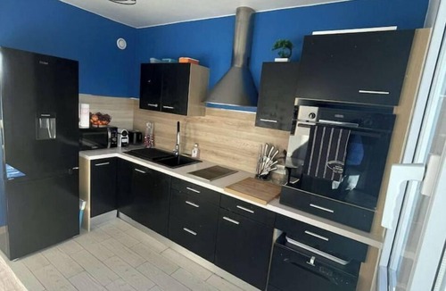 Ile Beaulieu Apartment | Charming, quiet apartment on the banks of the Loire.