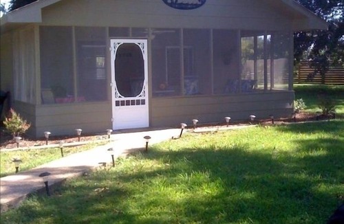 Horseshoe Lake Cabin | Charming, quiet cabin on Horseshoe Lake