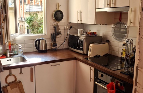 Quartier des Grandes-Carrieres Apartment | CHARMING & QUIET DUPLEX in MONTMARTRE for 8 with 3 bedrooms, 2 wc, 2 bathrooms.