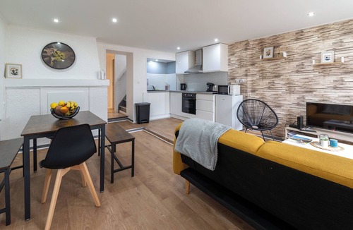 Nouzonville House | Charming, quiet house with terrace & parking