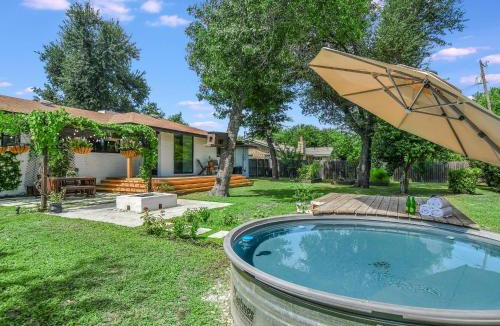 Round Rock House | Charming Ranch Home Near Dell with Cocktail Pool
