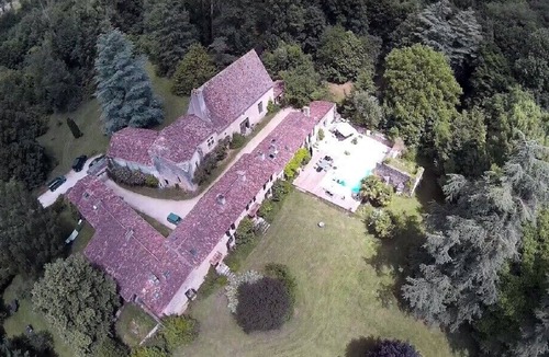 Nouaille-Maupertuis House | Charming restored house 120m2 in listed Priory