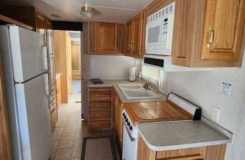 Jacumba RV Rental | Charming Resort Ideal for Nature Lovers & Hiking Enthusiasts