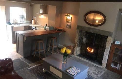 Wetherby Cottage | Charming, recently renovated, cosy cottage for two in Wetherby