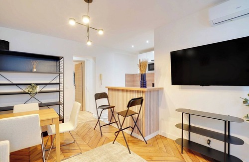 Montmartre Apartment | Charming refuge near the Sacre Coeur