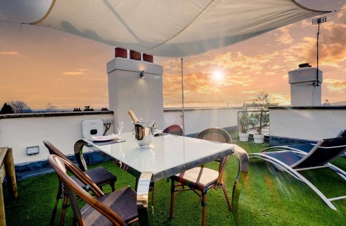 Reigate Cottage | Charming Reigate Cottage Retreat