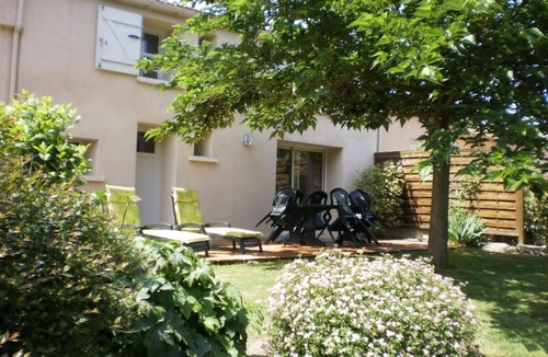 La Gaubretiere Cottage | Charming renovated old house with private garden, sleeps 5