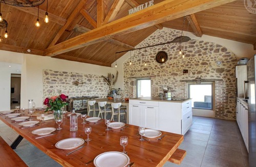 Sail-les-Bains Cottage | Charming renovated house with heated pool