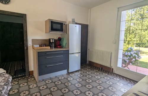 Virecourt Cottage | Charming Renovated 1930s Home: 3 Bedrooms, River Nearby, Close to Nancy & Epinal