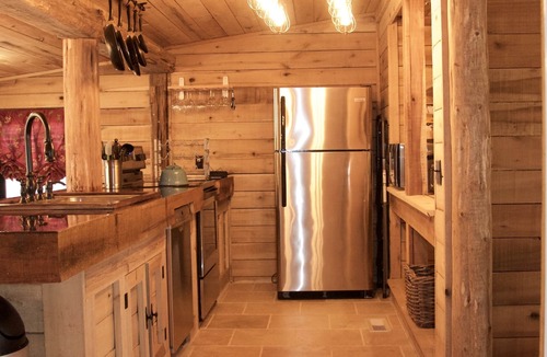 Shipman House | Charming Renovated 1930’s Soapstone Quarry Bungalow