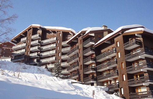 Meribel-Mottaret Apartment | Charming renovated 2-room apartment with south balcony, pets allowed