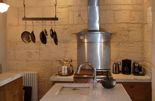 Fontvieille House | Charming renovated farmhouse in the heart of the Alpilles.