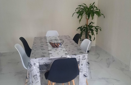 Thenioux House | Charming renovated house