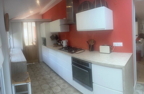 Ascain House | Charming renovated house at the foot of hiking trails, 10 MN from sea and golf courses