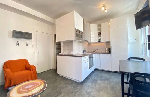 La Baule-Escoublac Apartment | Charming Renovated Studio, Sleeps 4, Near Beach and Market
