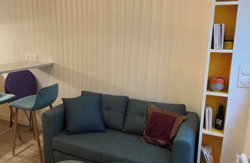 Porte de Clichy Apartment | Charming renovated studio near public transport