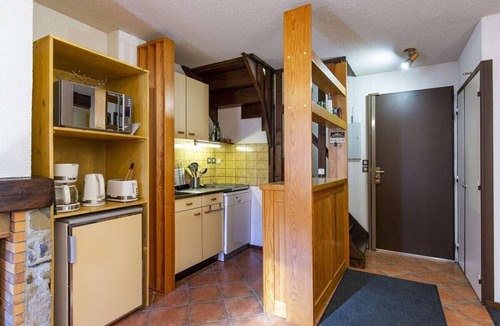 Esquieze-Sere Apartment | Charming residence, quiet, restful, close to resorts, hiking, wifi.