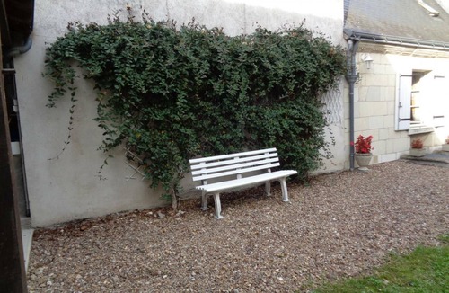 Restigne Cottage | Charming Restored Touraine Home with Courtyard, Near Ice Rink & Playground