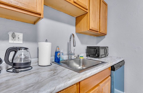 University Circle Apartment | Charming Retreat in Historic Little Italy