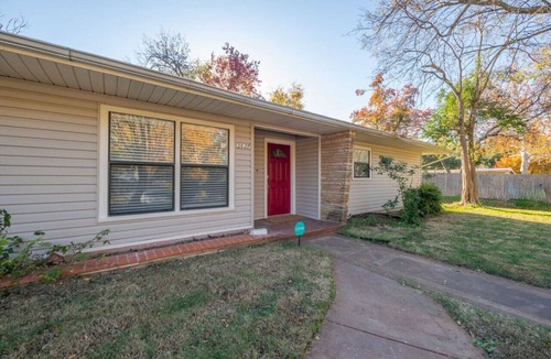 Temple House | Charming Retreat in Temple